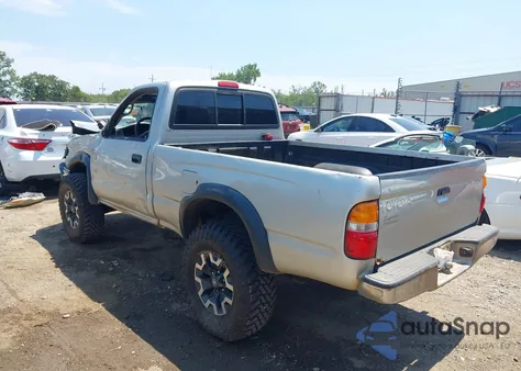 2002 Toyota Tacoma z USA, uszkodzony, nr VIN 5TEPM62N22Z063408